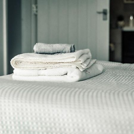 Apartments Dealhouse 4 Huddersfield Eksteriør bilde