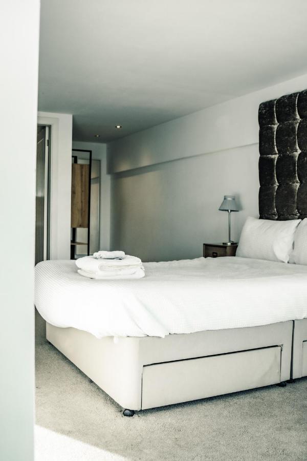 Apartments Dealhouse 4 Huddersfield Eksteriør bilde